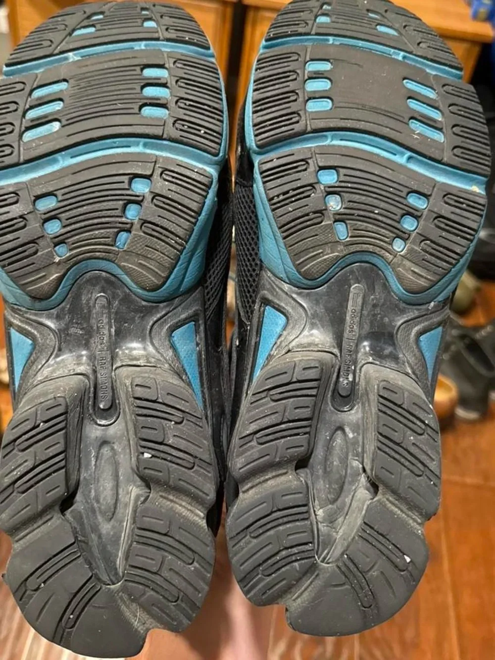 Raf Simons x Adidas FW18 Ozweego Replicant Sneakers - Picture 6 of 8